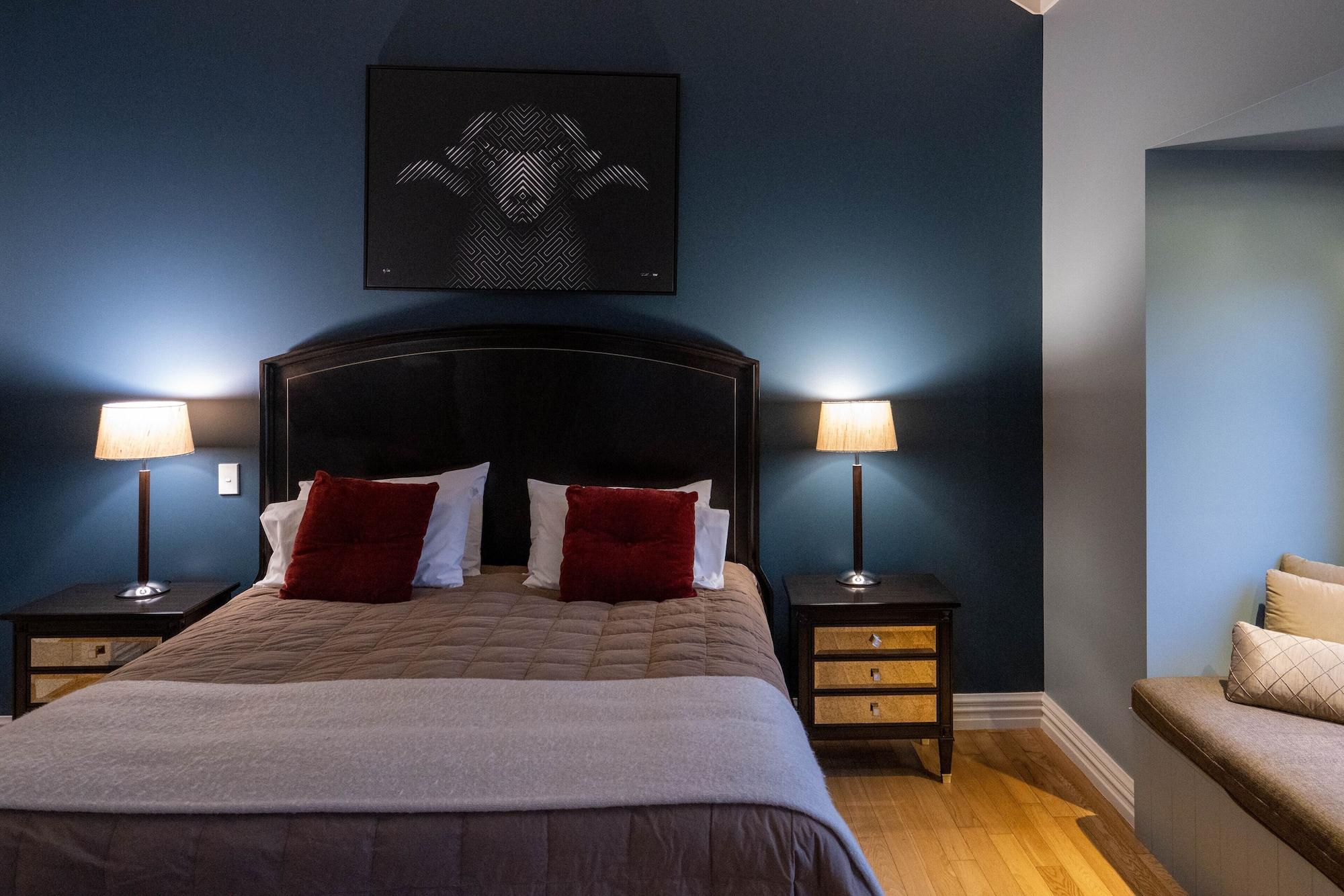 Parehua Resort Martinborough Extérieur photo A bedroom at the hotel